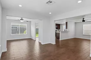 11710 Fossil Rock Ln, Houston, TX 77034 - Photo 13