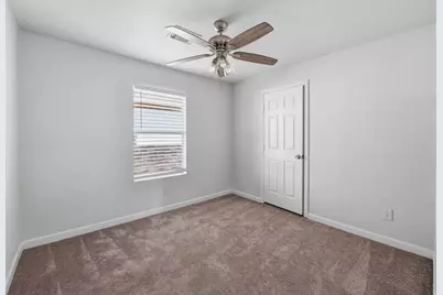 11710 Fossil Rock Lane, Houston, TX 77034 - Photo 21