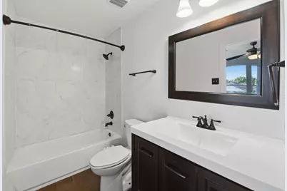 11710 Fossil Rock Lane, Houston, TX 77034 - Photo 29