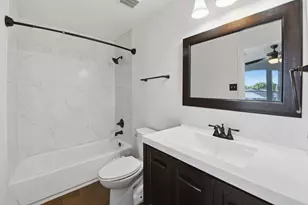 11710 Fossil Rock Ln, Houston, TX 77034 - Photo 29