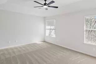 14 Valley Oaks Cir, The Woodlands, TX 77382 - Photo 11
