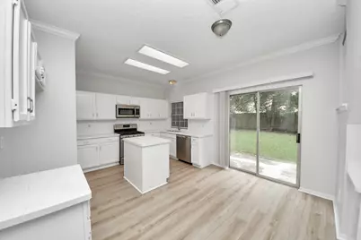 4907 Heritage Plains Drive, Friendswood, TX 77546 - Photo 7