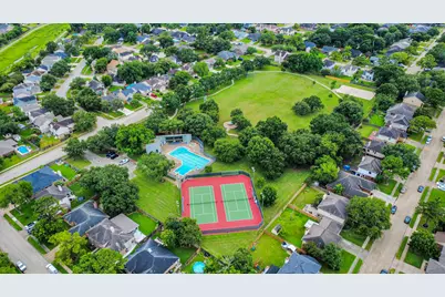 4907 Heritage Plains Drive, Friendswood, TX 77546 - Photo 33