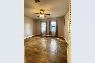 1004 Elm, Sweeny, TX 77480 - Photo 15