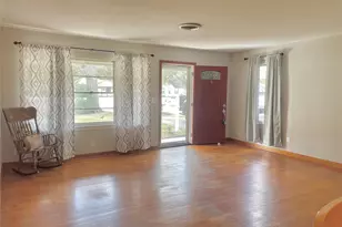 1004 Elm, Sweeny, TX 77480 - Photo 5