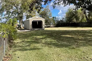 1004 Elm, Sweeny, TX 77480 - Photo 37