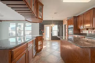 9407 Demsey Mill Dr, Sugar Land, TX 77498 - Photo 17