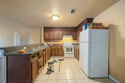 8313 Parker Road, Houston, TX 77078 - Photo 7