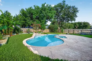 827 N Wellsford Dr, Pearland, TX 77584 - Photo 29