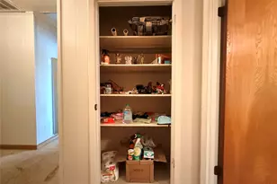211 N Simpson St, Yorktown, TX 78146 - Photo 13