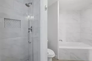 9026 McGallion Rd, Houston, TX 77022 - Photo 21