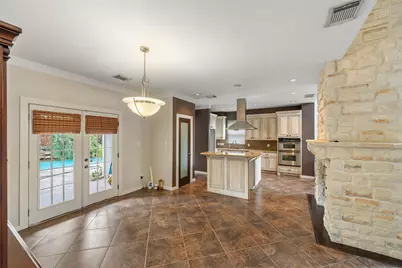 1002 E 27th Street, Houston, TX 77009 - Photo 5
