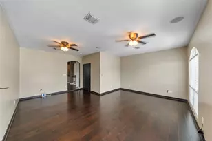1002 E 27th St, Houston, TX 77009 - Photo 15