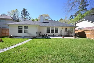 219 N Wimberly Way, The Woodlands, TX 77385 - Photo 17