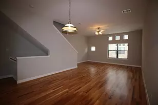 2710 Hullsmith Dr, Houston, TX 77063 - Photo 3