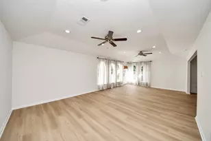 9114 Taidswood Dr, Spring, TX 77379 - Photo 27