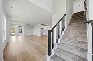 806 Mockingbird Passage Dr, Beasley, TX 77417 - Photo 5