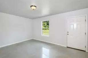 634 Luke St, Dayton, TX 77535 - Photo 13
