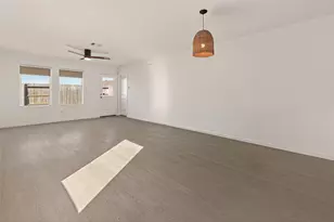 6915 Lilac Vine Ln, Katy, TX 77493 - Photo 9