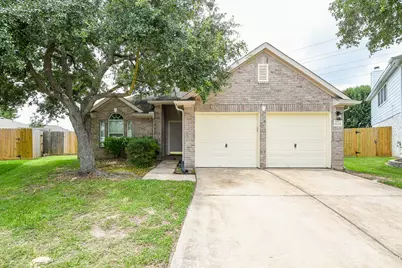 9203 Windy Spring Court, Houston, TX 77089 - Photo 33