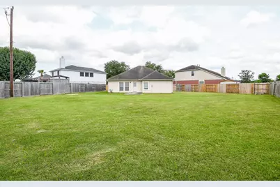 9203 Windy Spring Court, Houston, TX 77089 - Photo 31