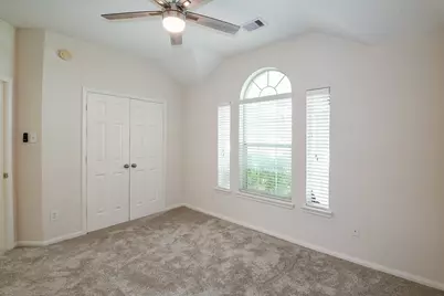 9203 Windy Spring Court, Houston, TX 77089 - Photo 21