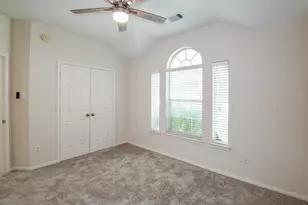9203 Windy Spring Ct, Houston, TX 77089 - Photo 21