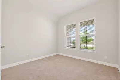 19226 Bluewater Terrace Drive, Manvel, TX 77578 - Photo 15