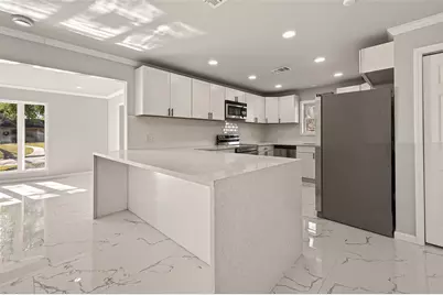 5674 Hazen Street, Houston, TX 77081 - Photo 11