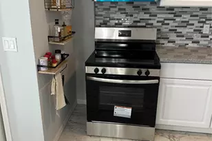 2703 Areba St, Houston, TX 77091 - Photo 9