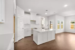 2007 Sunflower Ct, Sugar Land, TX 77498 - Photo 13