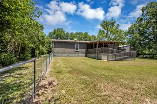 1305 W 1st St, Groveton, TX 75845 - Photo 23