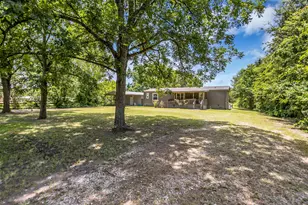1305 W 1st St, Groveton, TX 75845 - Photo 3