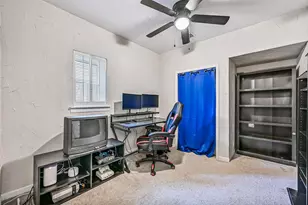 5910 Misty Meadow St, League City, TX 77573 - Photo 17