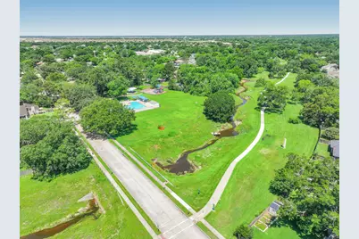 5910 Misty Meadow Street, League City, TX 77573 - Photo 31