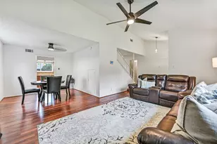5910 Misty Meadow St, League City, TX 77573 - Photo 9