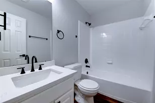 6530 Jasmine Arbor Ln, Houston, TX 77088 - Photo 27