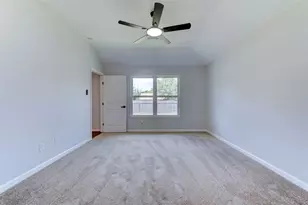 6530 Jasmine Arbor Ln, Houston, TX 77088 - Photo 17