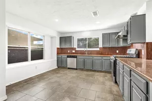 13102 Chipman Glen Dr, Houston, TX 77082 - Photo 9