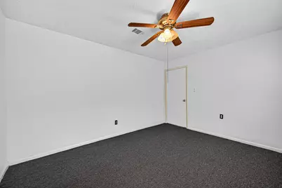 8511 Collingsdale Road, La Porte, TX 77571 - Photo 29