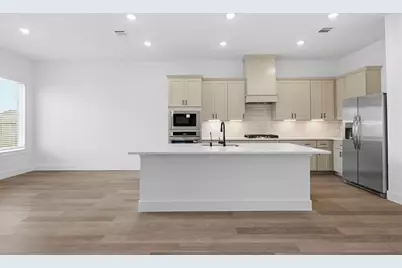 3419 Summercrisp Hollow Lane, Pearland, TX 77581 - Photo 5