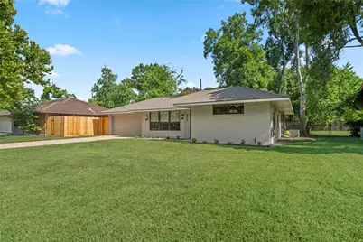 9606 Pine Lake Drive, Houston, TX 77055 - Photo 3