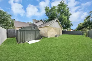 407 Hedgecroft Dr, El Lago, TX 77586 - Photo 47