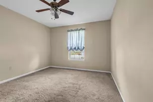 168 Greenleaf Ln, Conroe, TX 77304 - Photo 21