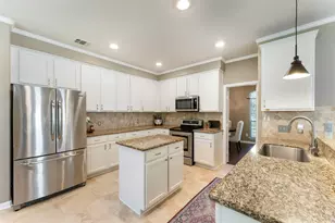 26 Almond Branch Pl, The Woodlands, TX 77382 - Photo 9