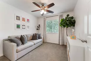 26 Almond Branch Pl, The Woodlands, TX 77382 - Photo 19