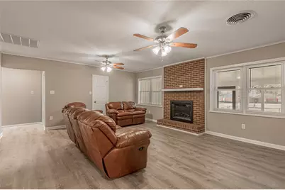 2201 Badger Lane, Huntsville, TX 77320 - Photo 17