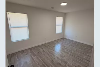 5842 Beldart Street, Houston, TX 77033 - Photo 5