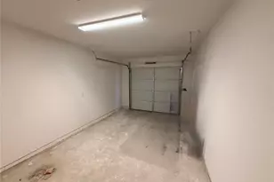 5842 Beldart St, Houston, TX 77033 - Photo 21