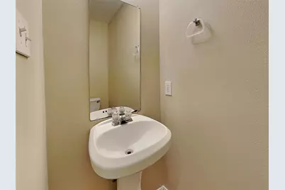 11814 E Galwan Circle, Houston, TX 77070 - Photo 13
